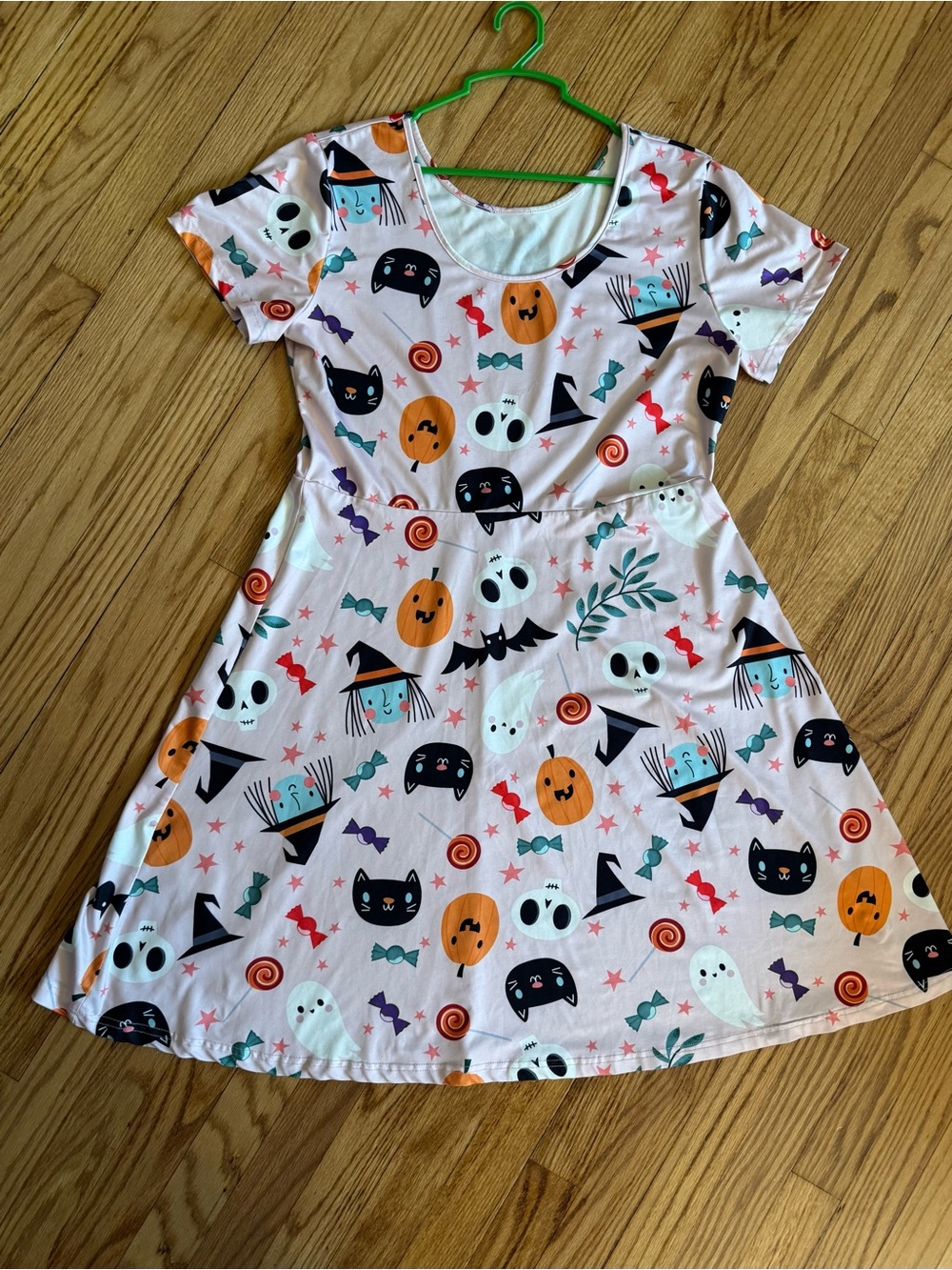 Pale Pink Halloween Print Short Sleeve Skater Dress sz L - XL